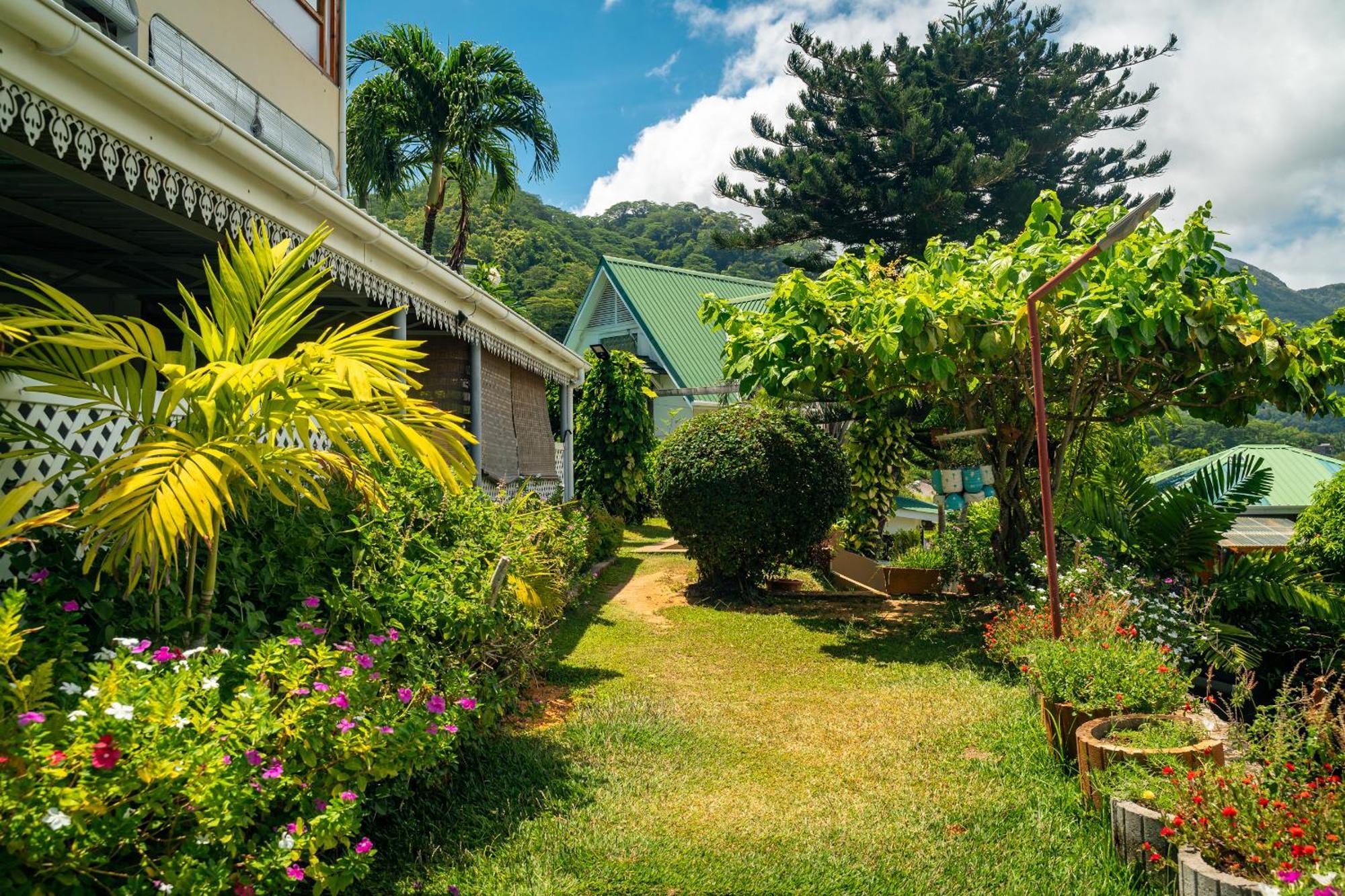 Lemongrass Lodge Beau Vallon  Exterior foto