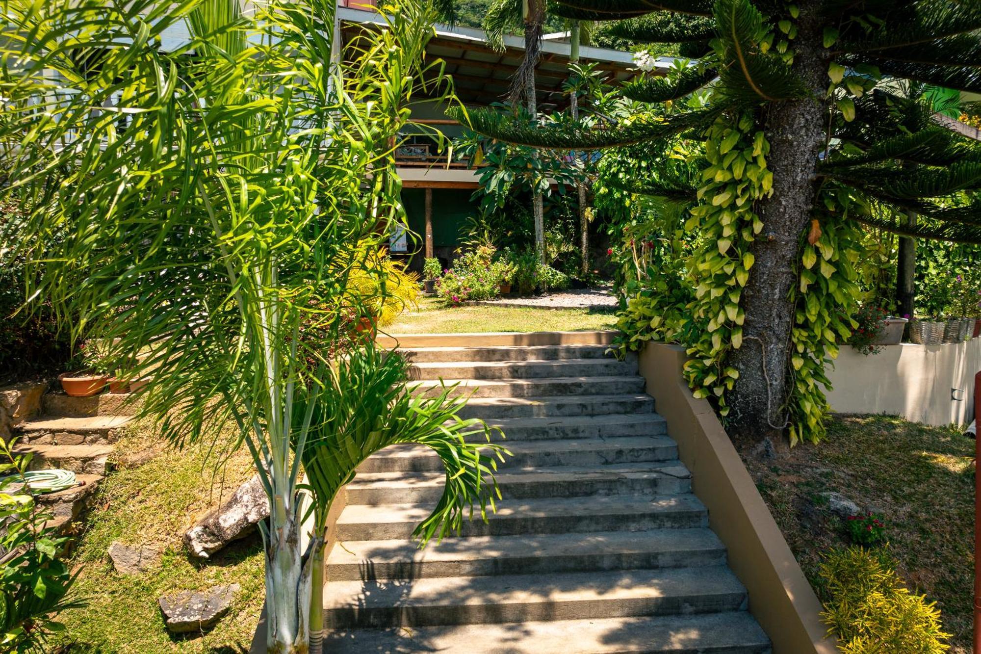 Lemongrass Lodge Beau Vallon  Exterior foto