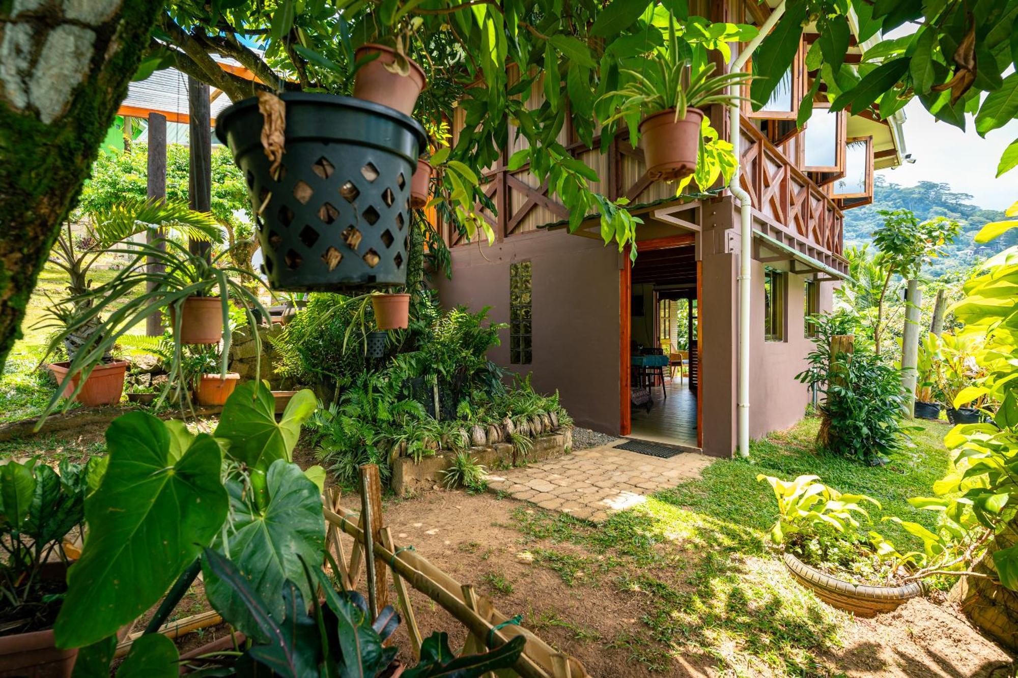Lemongrass Lodge Beau Vallon  Exterior foto